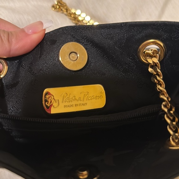 Paloma Picasso Black Leather Shoulder Bag with Gold Chain - Picture 9 of 11
